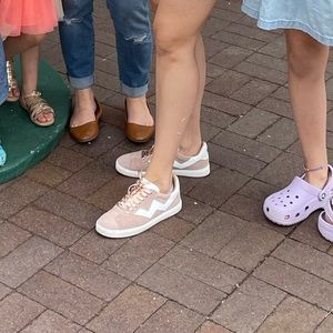 Stuart Weitzman Daryl Suede Sneakers